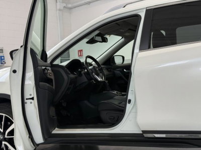 Nissan X-Trail 1.6 dCi 2WD Tekna (11)