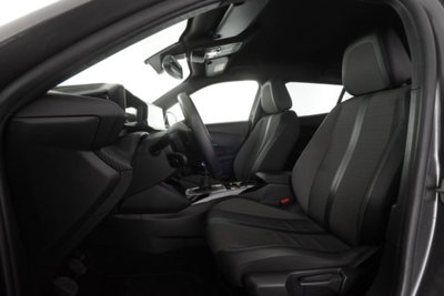 Peugeot 2008 PureTech 100 S&S Allure Pack (10)
