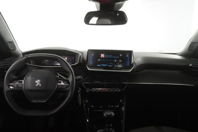 Peugeot 2008 PureTech 100 S&S Allure Pack (12)