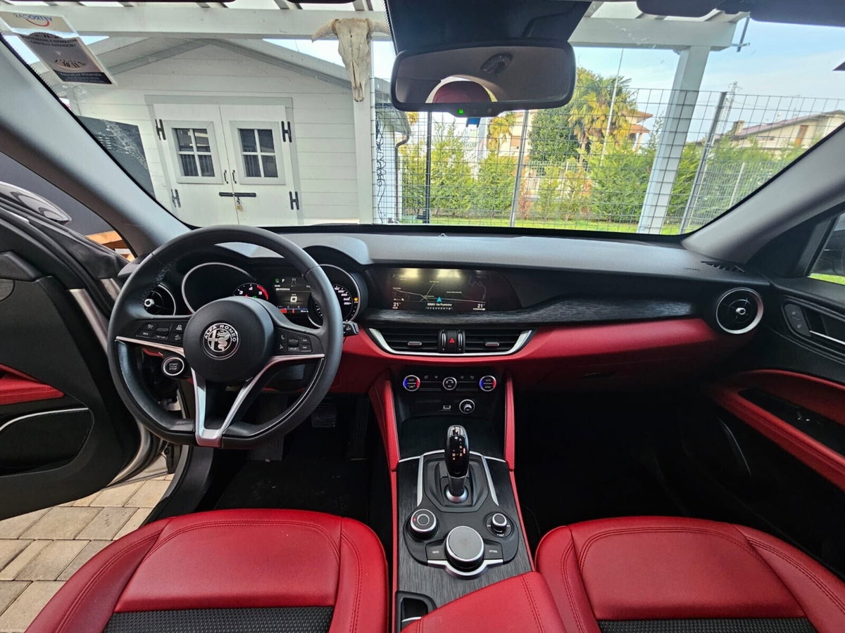 Alfa Romeo Stelvio Stelvio 2.2 Turbodiesel 210 CV AT8 Q4 B-Tech (5)