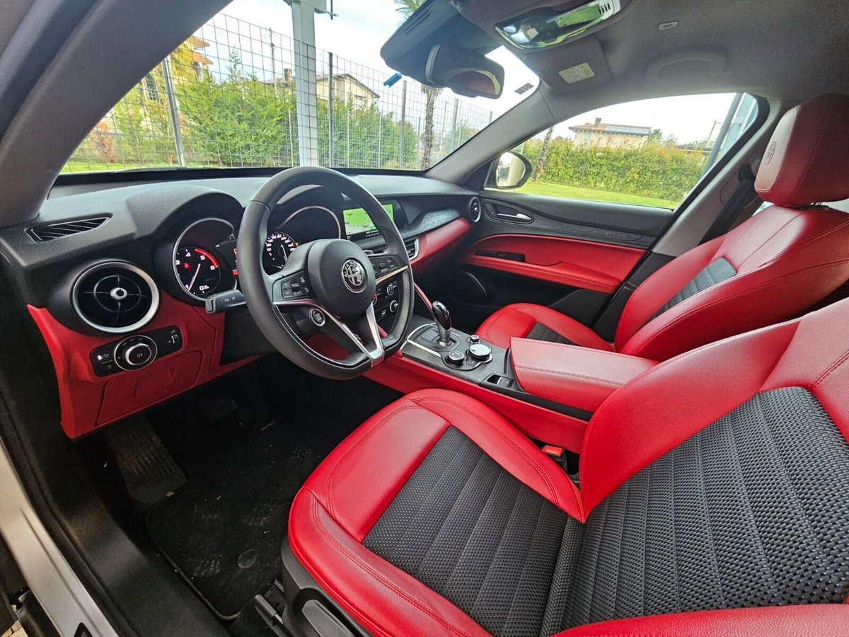 Alfa Romeo Stelvio Stelvio 2.2 Turbodiesel 210 CV AT8 Q4 B-Tech (7)