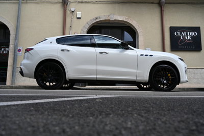 Maserati Levante Levante MHEV 330 CV AWD GT (14)