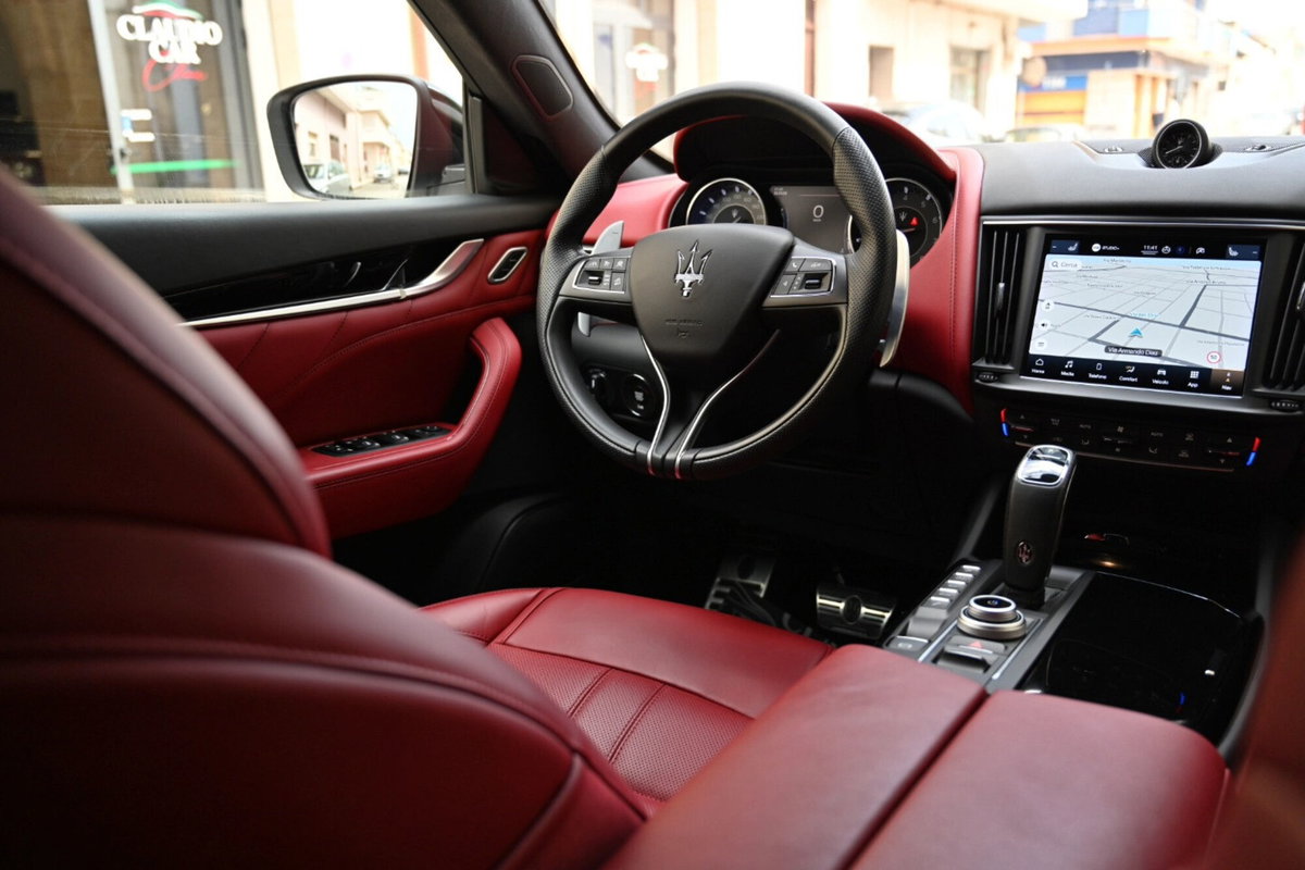 Maserati Levante Levante MHEV 330 CV AWD GT (15)