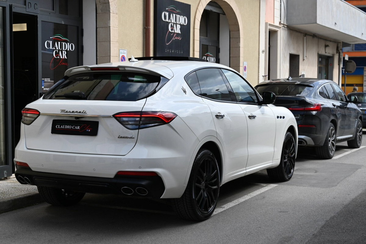 Maserati Levante Levante MHEV 330 CV AWD GT (8)