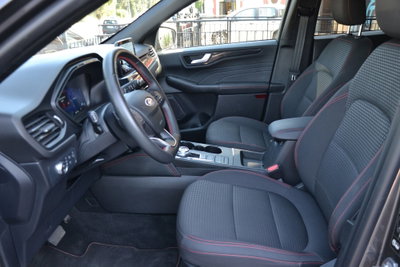 Ford Kuga 1.5 EcoBlue 120 CV 2WD ST-Line (18)