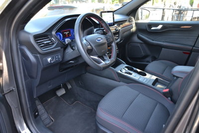 Ford Kuga 1.5 EcoBlue 120 CV 2WD ST-Line (6)