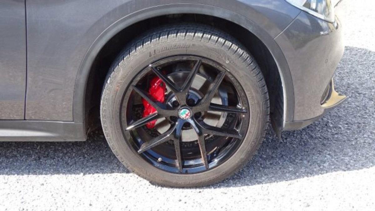 Alfa Romeo Stelvio Stelvio 2.0 Turbo 280 CV AT8 Q4 Estrema (20)