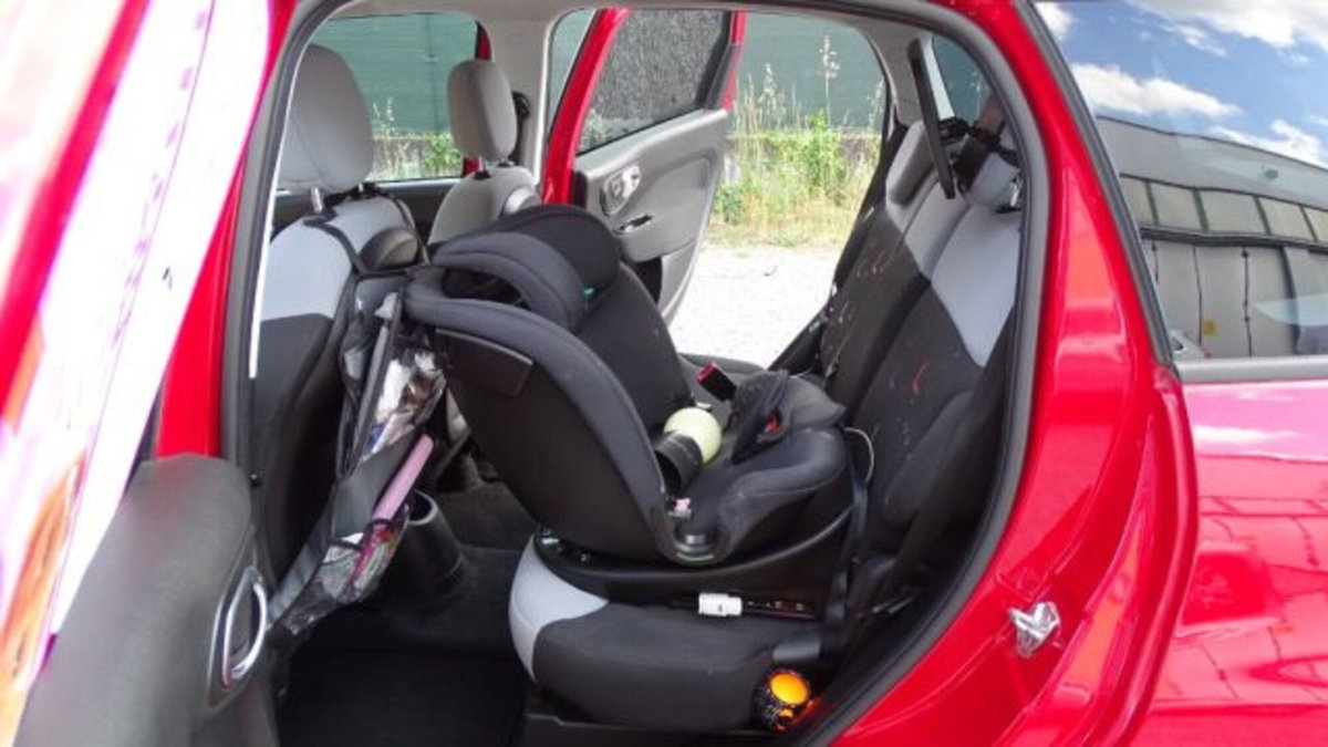 Fiat 500L 1.4 95 CV Pop (14)