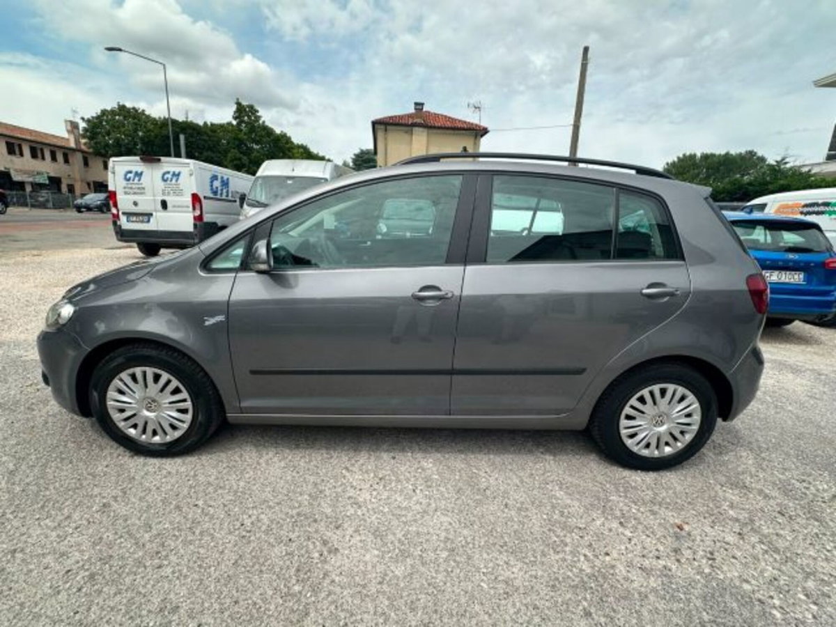 Volkswagen Golf Plus 1.2 TSI Trendline (2)