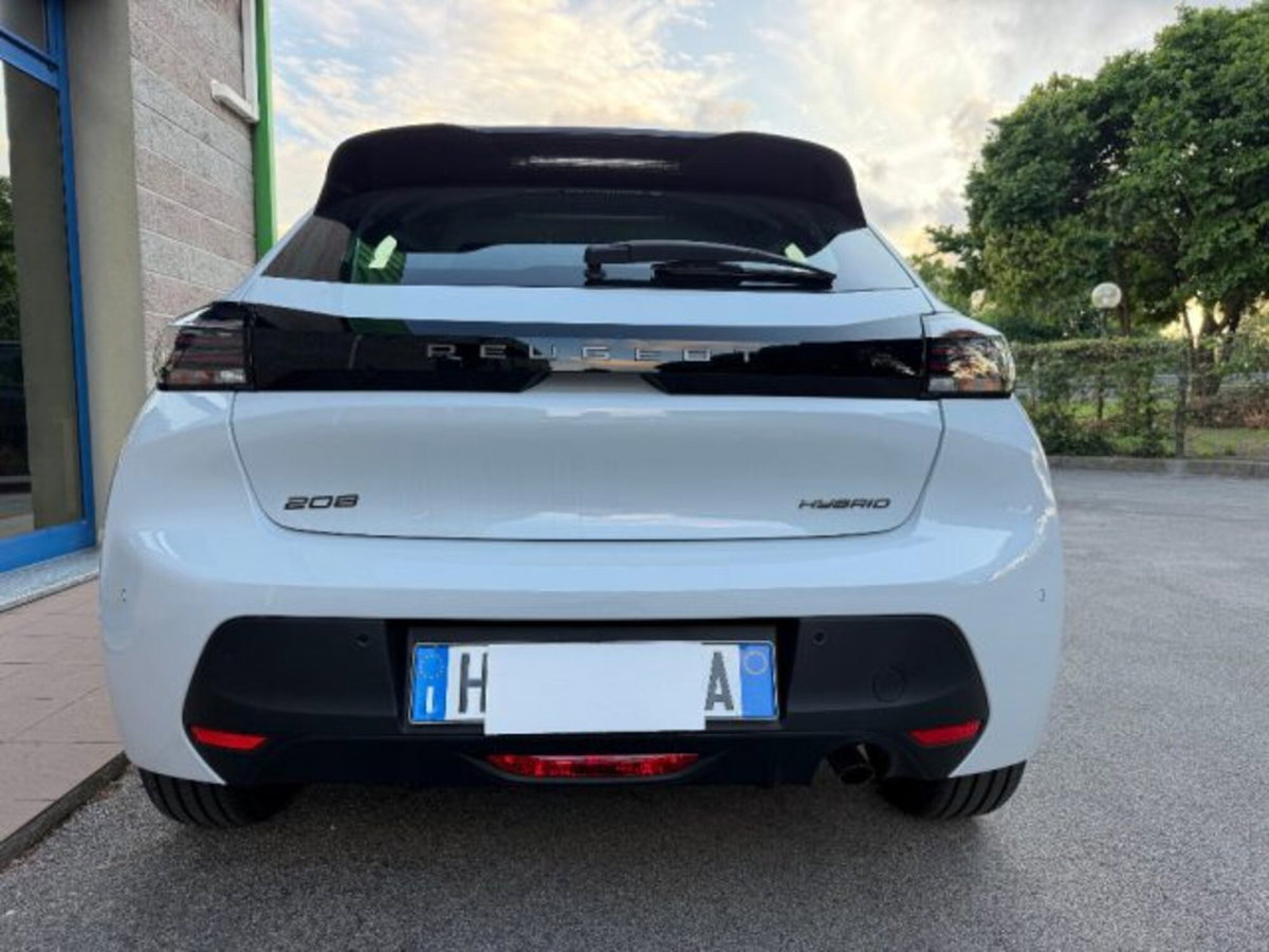 Peugeot 208 1.2 puretech Active s&s 100cv (4)