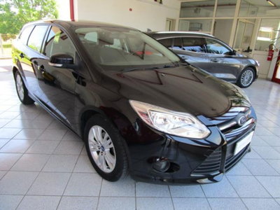 Ford Focus Station Wagon 1.6 TDCi 115 CV SW Titanium (2)