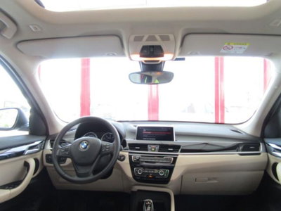 BMW X1 xDrive18d Business Advantage (7)