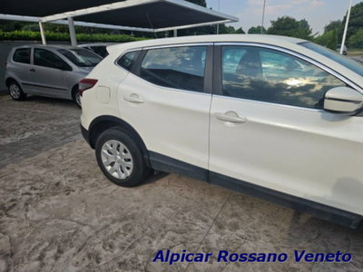Nissan Qashqai 1.5 dCi Business (5)