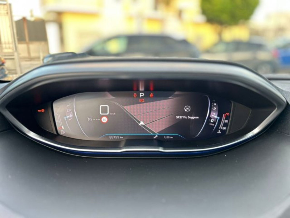 Peugeot 3008 BlueHDi 130 S&S EAT8 Allure Pack (13)