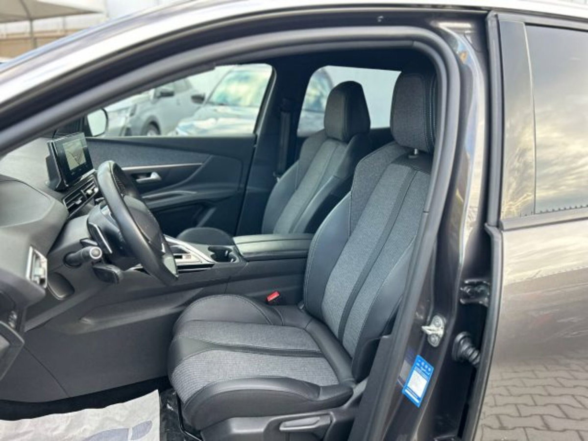 Peugeot 3008 BlueHDi 130 S&S EAT8 Allure Pack (14)