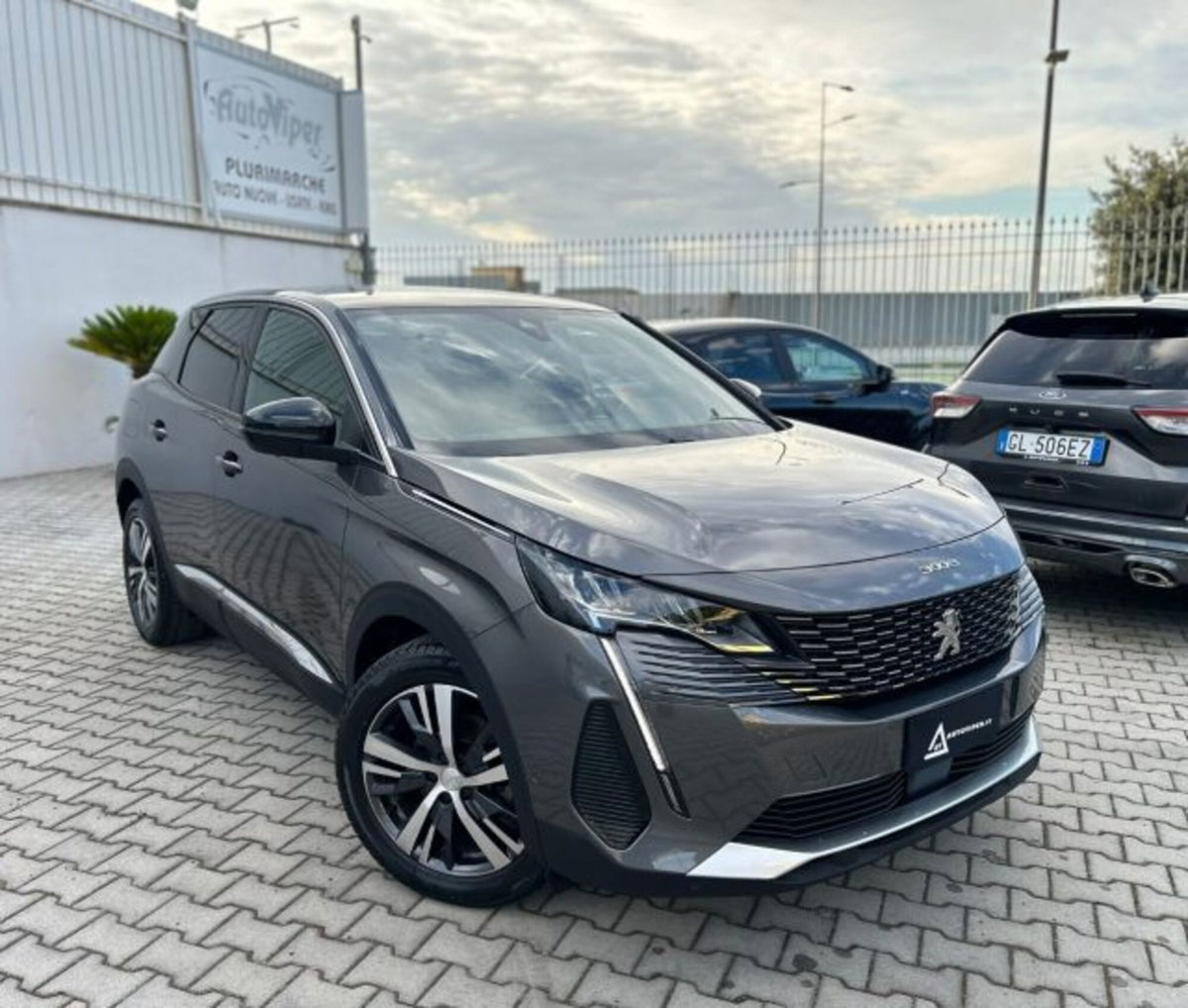Peugeot 3008 BlueHDi 130 S&S EAT8 Allure Pack (3)