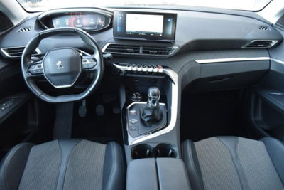 Peugeot 3008 BlueHDi 130 S&S Allure Pack (7)