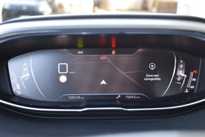 Peugeot 3008 BlueHDi 130 S&S Allure Pack (9)
