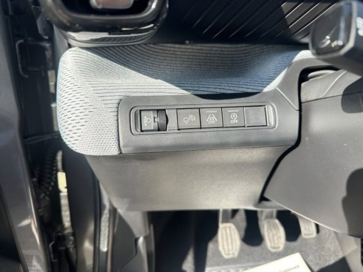 Citroen C3 1.2 puretech turbo Max 100cv s&s (11)