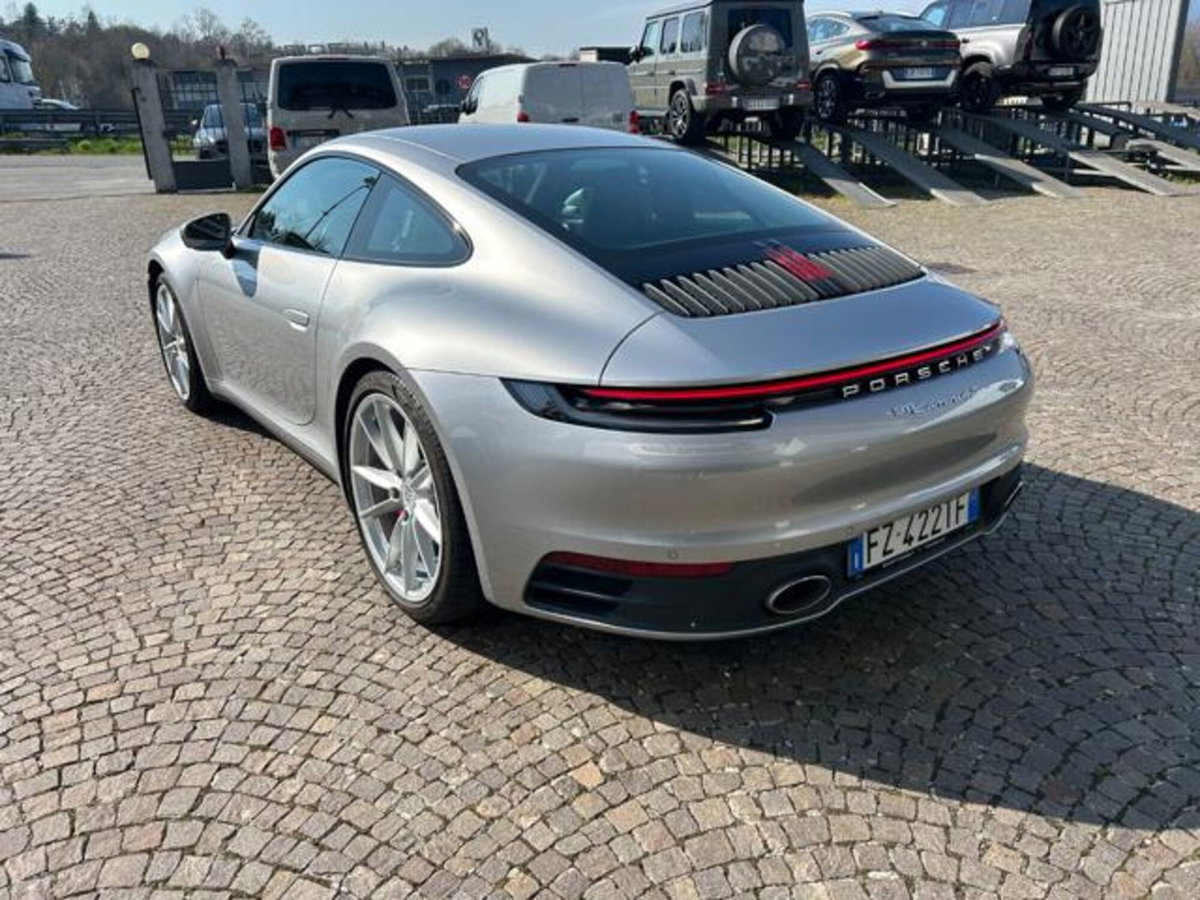 Porsche 911 Coupé Coupe 3.0 Carrera 4S (4)