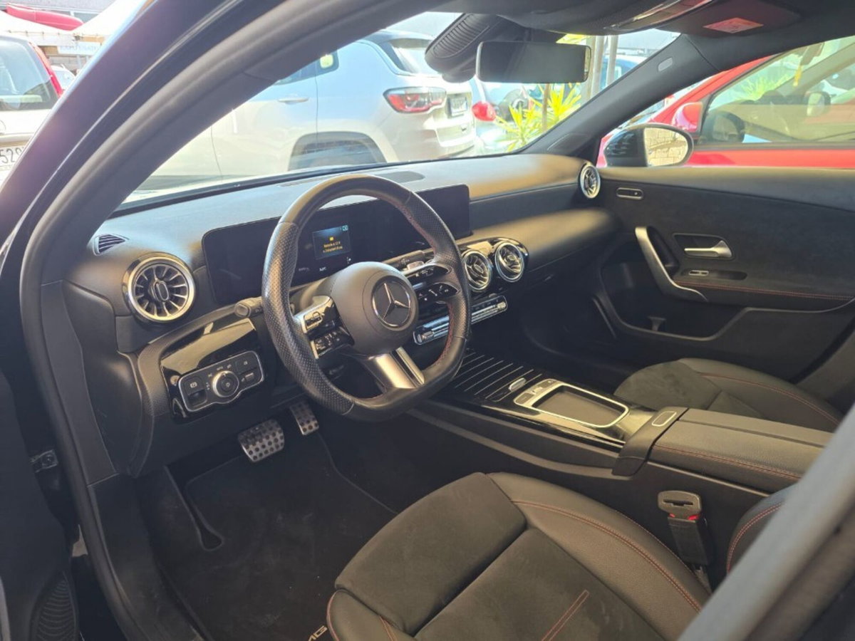 Mercedes-Benz Classe A 180 d AMG Line Premium Plus auto (7)