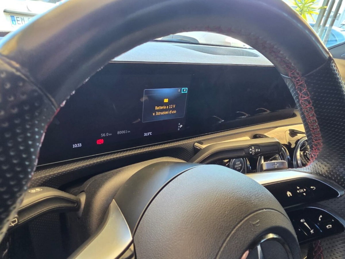 Mercedes-Benz Classe A 180 d AMG Line Premium Plus auto (8)