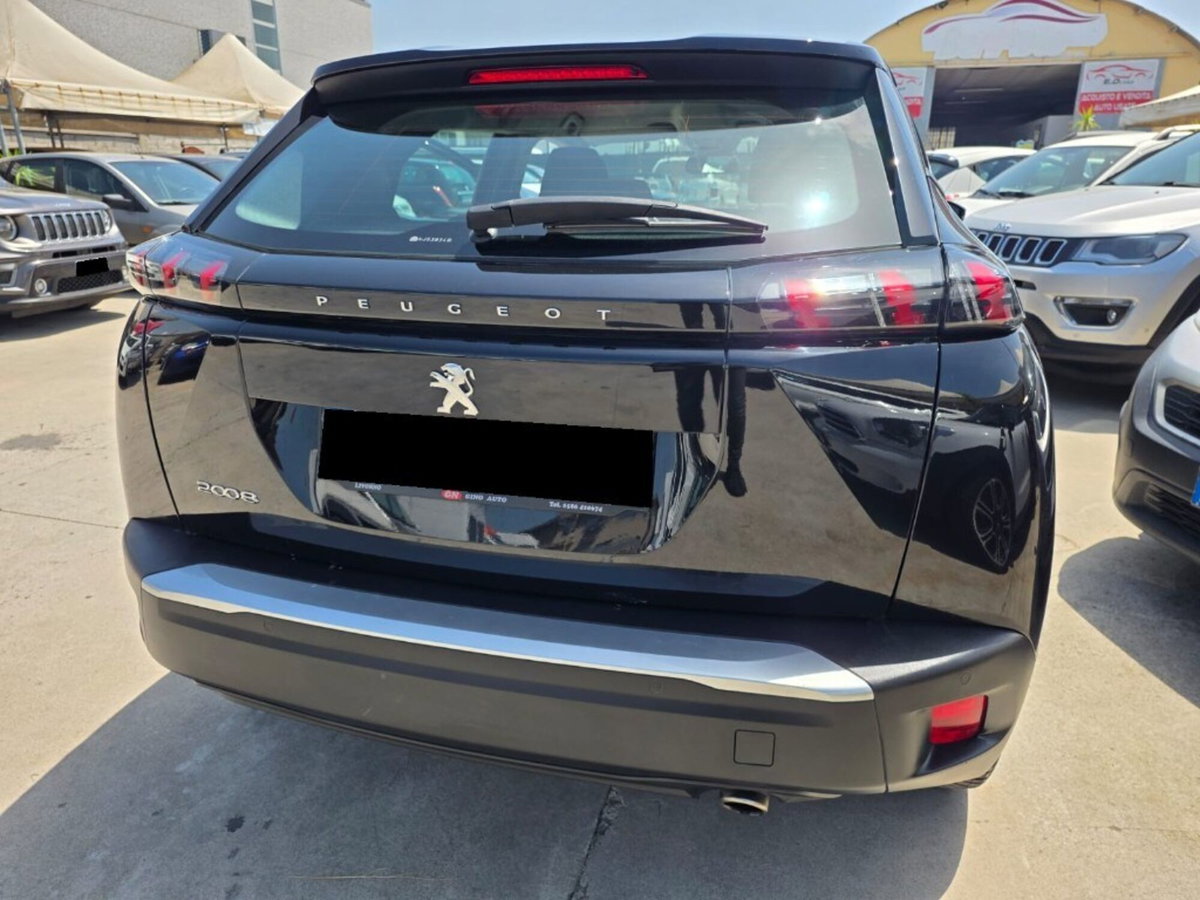 Peugeot 2008 BlueHDi 110 S&S Allure (6)