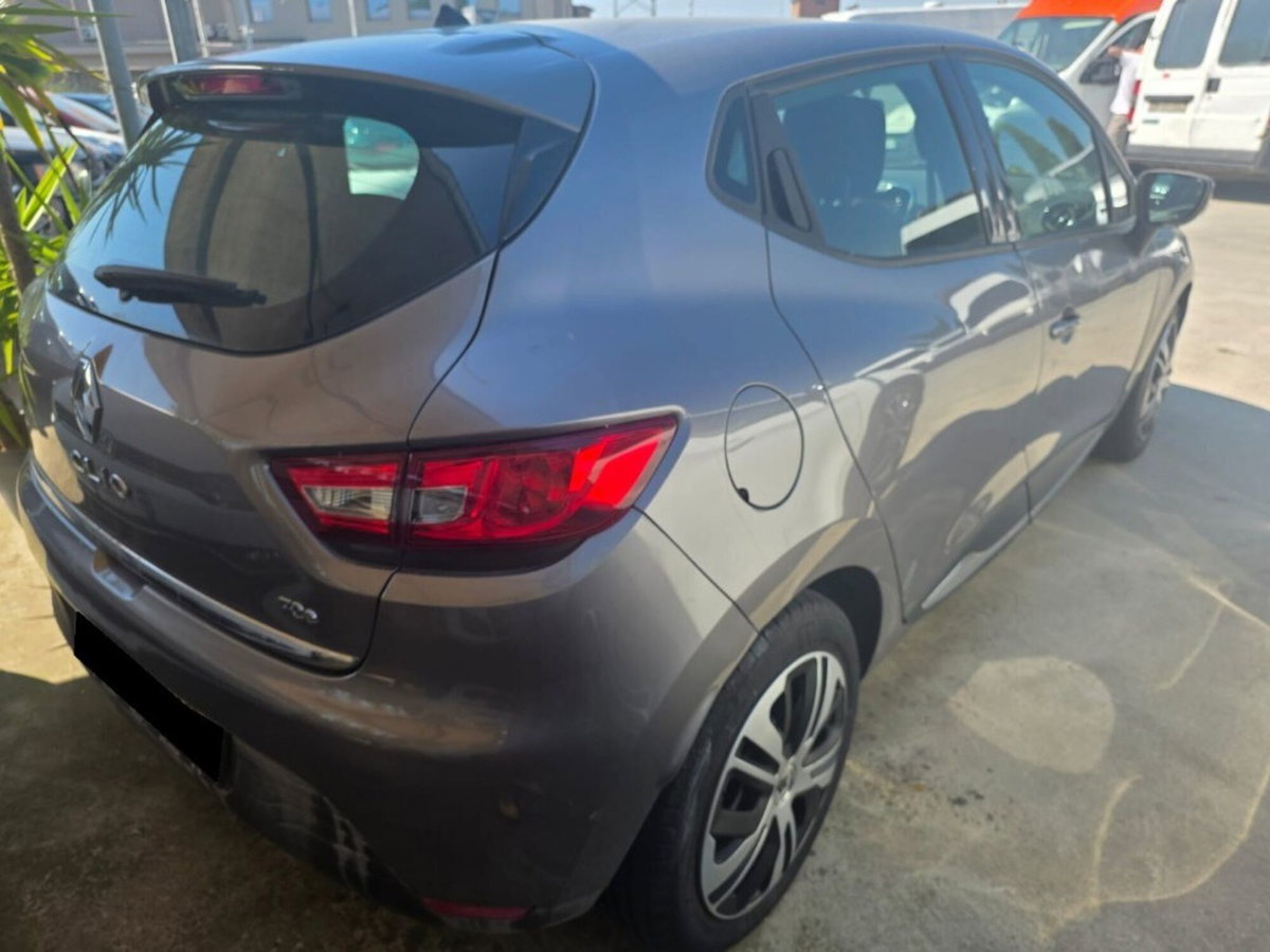 Renault Clio 0.9 TCe 12V 90CV Start&Stop 5 porte Energy (2)