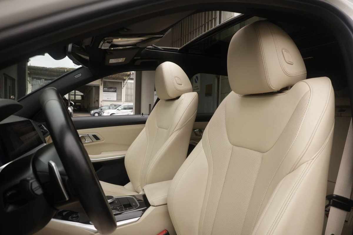 BMW Serie 3 Touring M340d  mhev 48V xdrive auto (17)