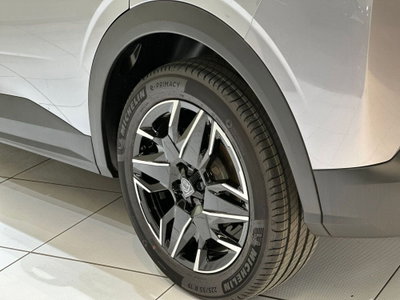 Peugeot 3008 1.2 hybrid Allure Business 145cv e-dcs6 (19)