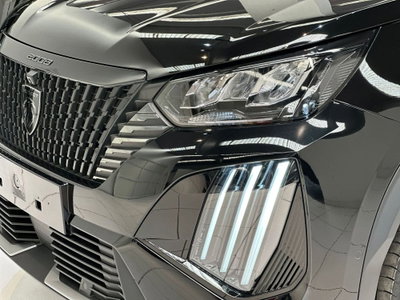 Peugeot 2008 1.2 turbo Allure 100cv (15)