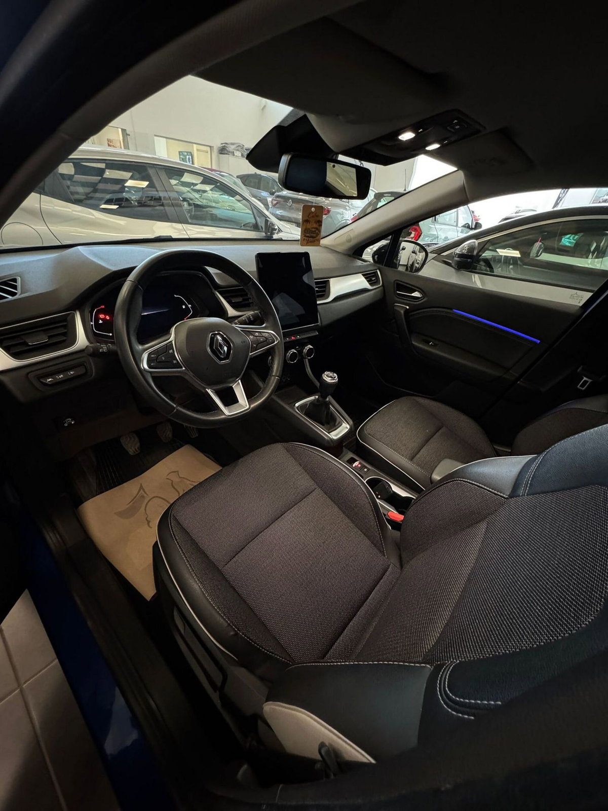 Renault Captur TCe 100 CV GPL Techno (6)