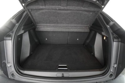 Peugeot 2008 PureTech 100 S&S Allure Pack (14)