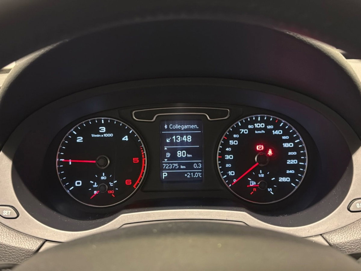Audi Q3 2.0 TDI quattro S tronic S Line Edition (10)