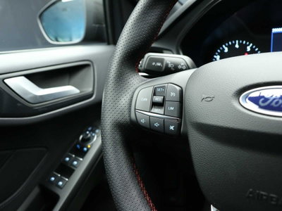 Ford Focus 1.0t ecoboost h ST-Line X 125cv (10)