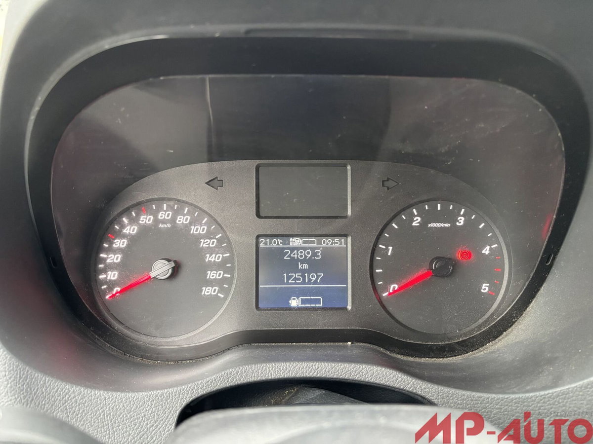 Mercedes-Benz Sprinter K43/35 315 CDI RWD TA Tourer (11)