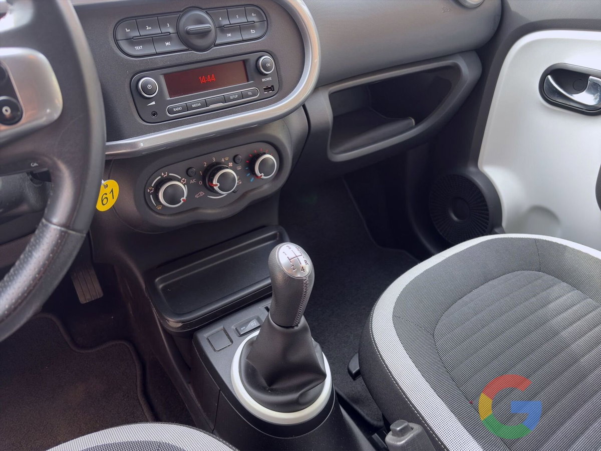 Renault Twingo 1.0 SCe Wave (11)