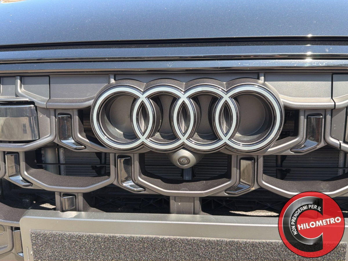 Audi Q8 3.0 tdi mhev S line edition quattro 286cv tiptronic (13)