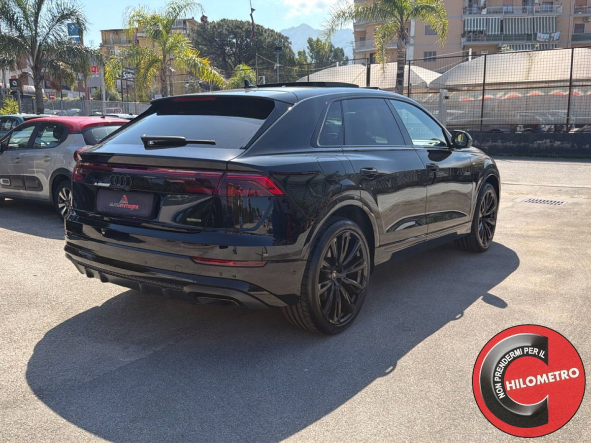 Audi Q8 3.0 tdi mhev S line edition quattro 286cv tiptronic (6)