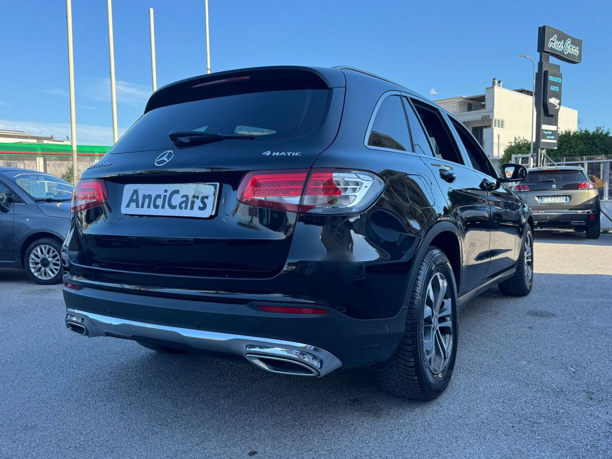 Mercedes-Benz GLC SUV 220 d 4Matic Business (16)