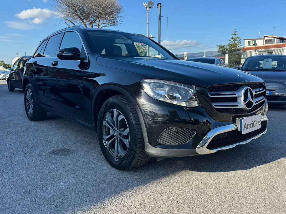 Mercedes-Benz GLC SUV 220 d 4Matic Business (2)