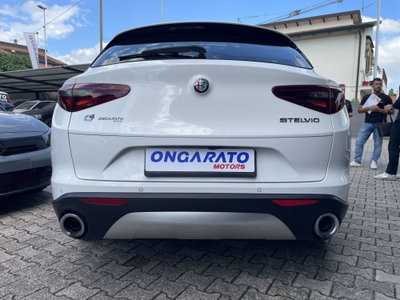 Alfa Romeo Stelvio Stelvio 2.2 Turbodiesel 210 CV AT8 Q4 Executive (5)