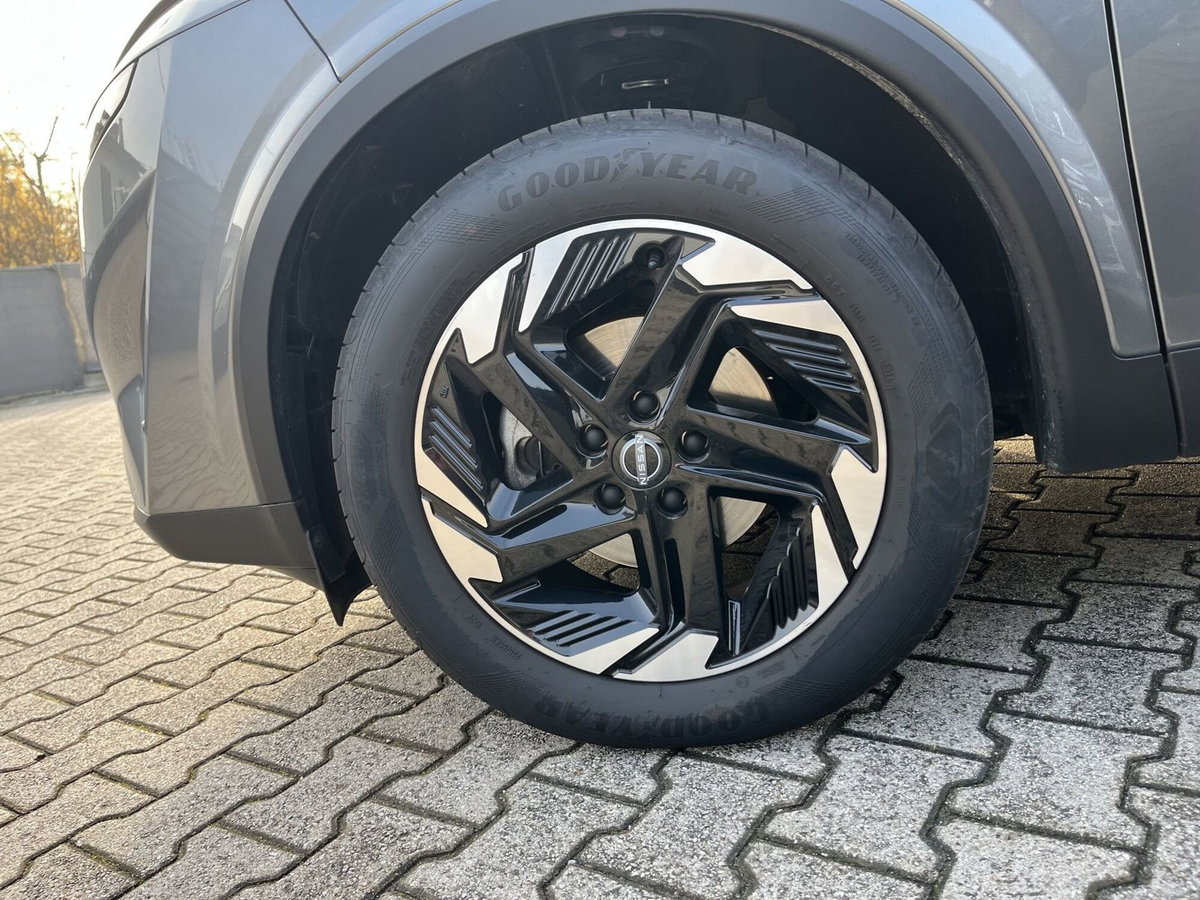 Nissan Qashqai 1.3 mhev N-Connecta 2wd 158cv (17)