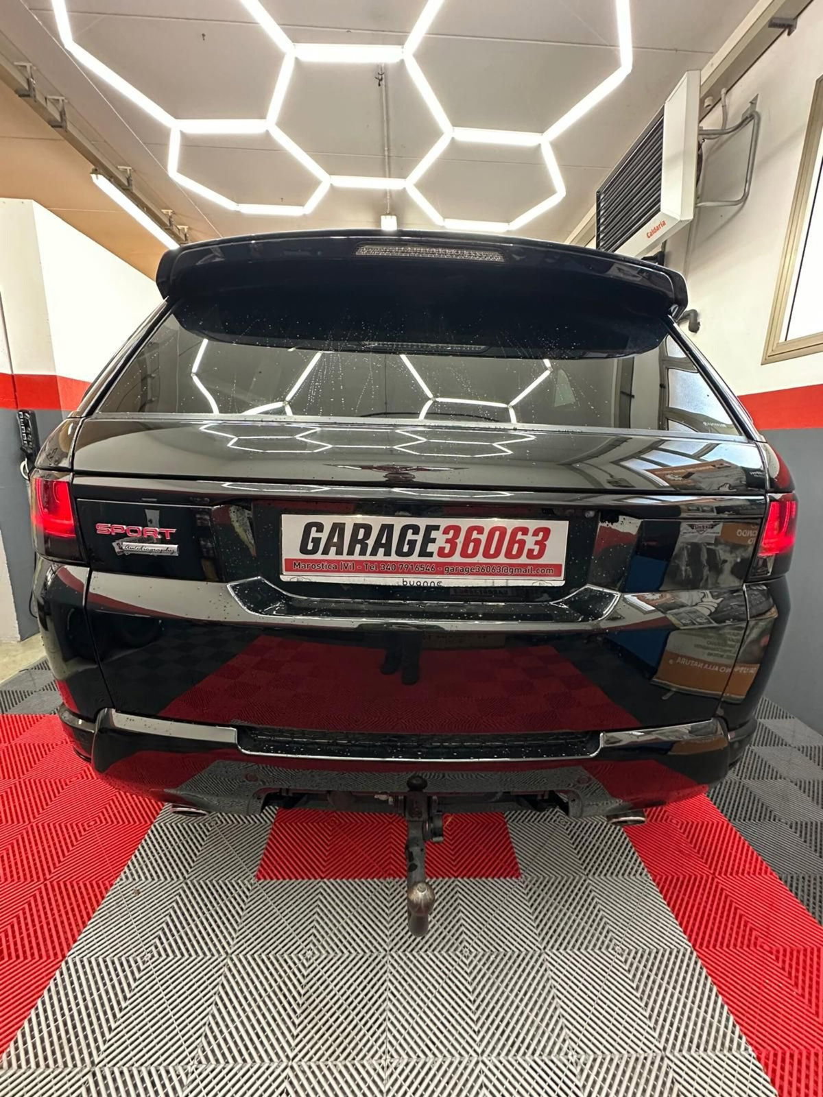 Land Rover Range Rover Sport 3.0 SDV6 Autobiography (10)