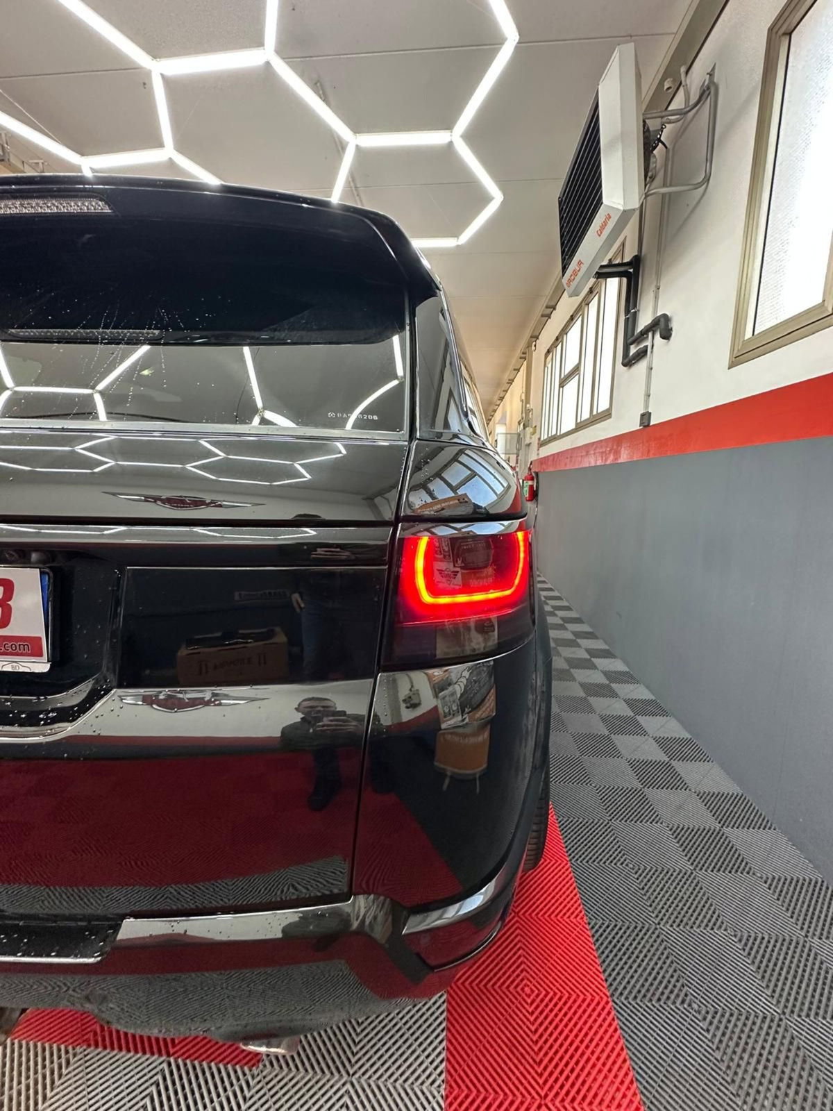 Land Rover Range Rover Sport 3.0 SDV6 Autobiography (17)