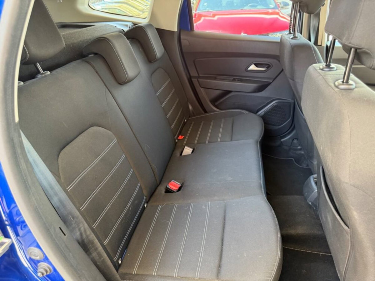 Dacia Duster 1.0 TCe GPL 4x2 Prestige (12)
