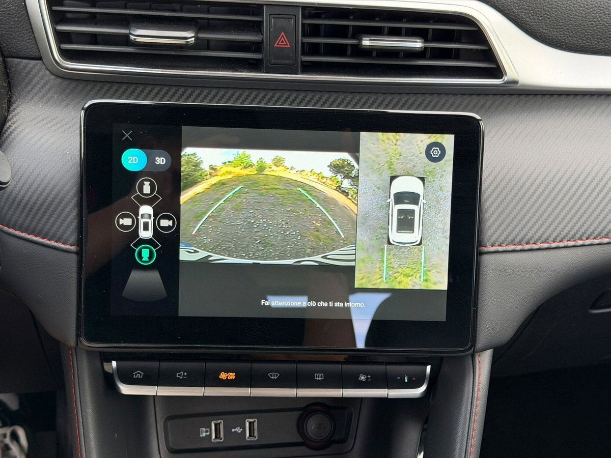Mg ZS ZS 1.5 Luxury (11)