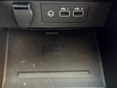 Renault Clio TCe 90 CV 5 porte Techno (15)