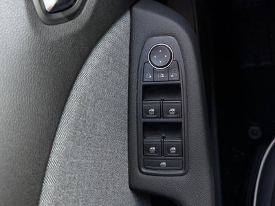 Renault Clio TCe 90 CV 5 porte Techno (19)