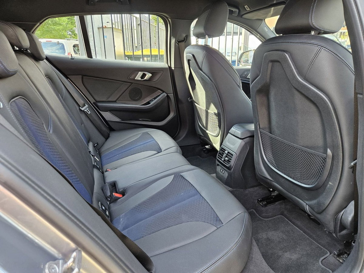 BMW Serie 1 5p. 118d 5p. Msport (12)